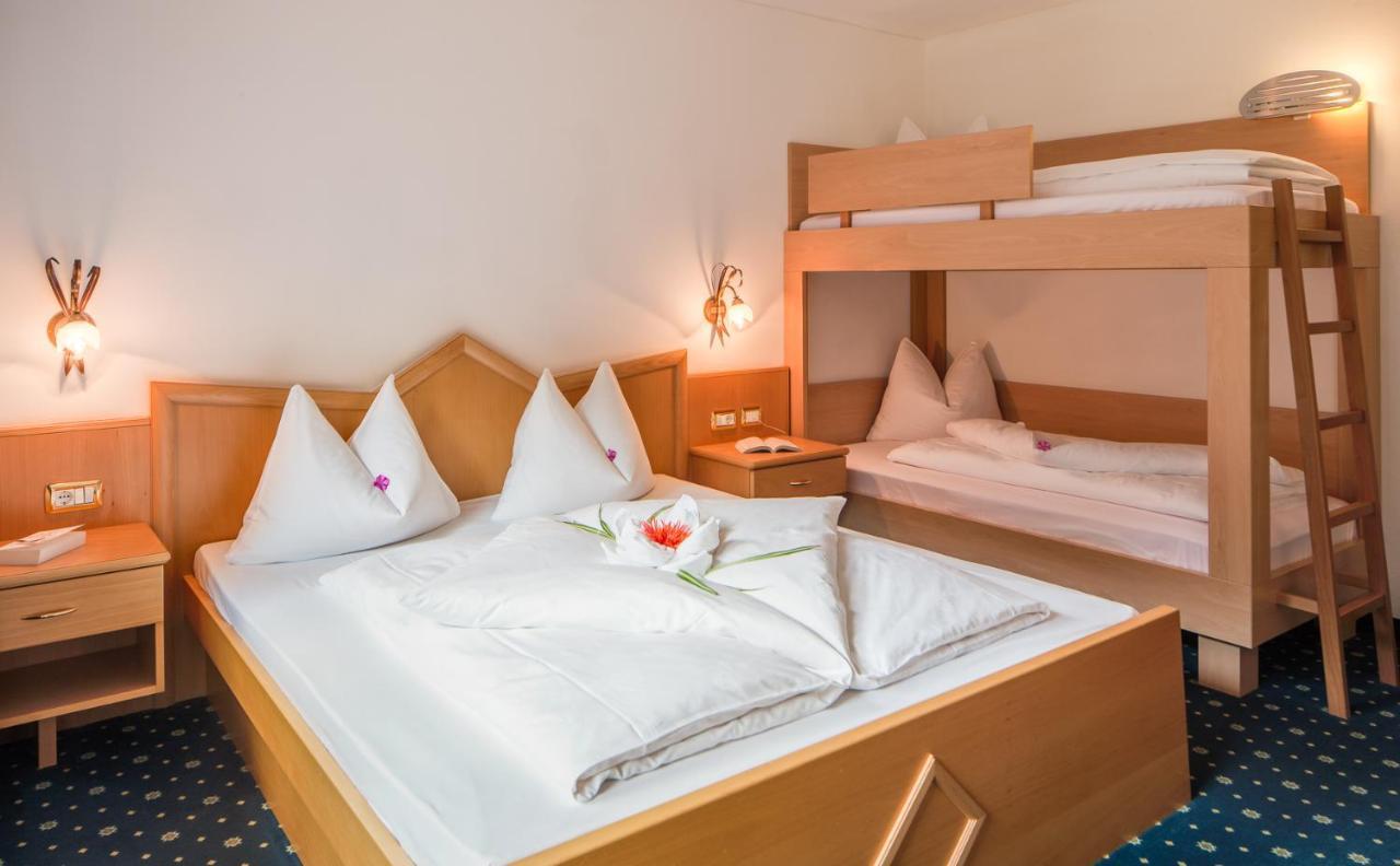 ברנרו Hotel Bergkristall מראה חיצוני תמונה